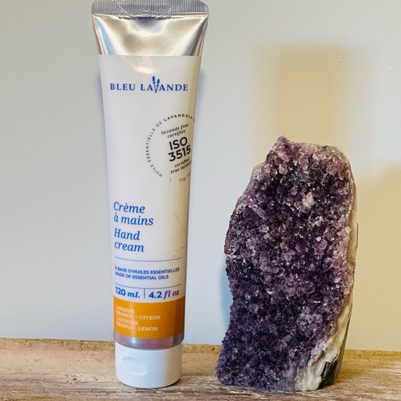 💜LAVENDER BUNDLE! “Bleu Lavande” 500ml & 120ml Body Milk, Body Wash, Hand Cream - Picture 9 of 13